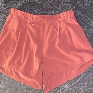 Lululemon short